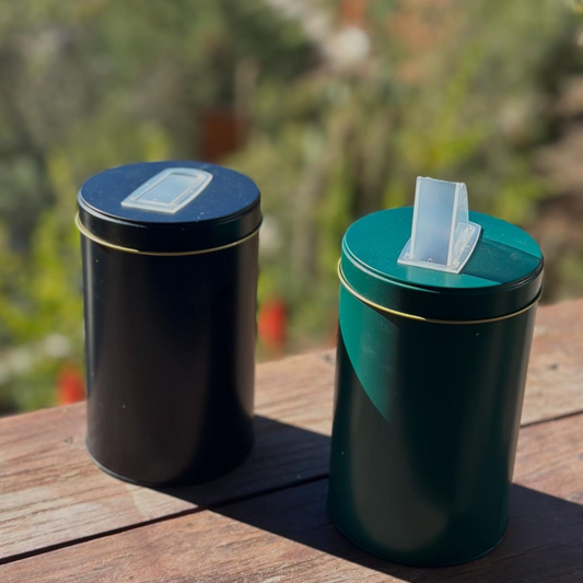 Yerbero de Lata Mediano verde – ¡Llevá tu yerba con estilo!