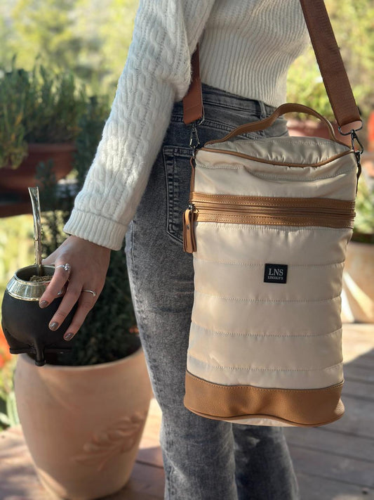 Mochila Matera Impermeable Beige – Práctica, Resistente y Lista para Acompañarte