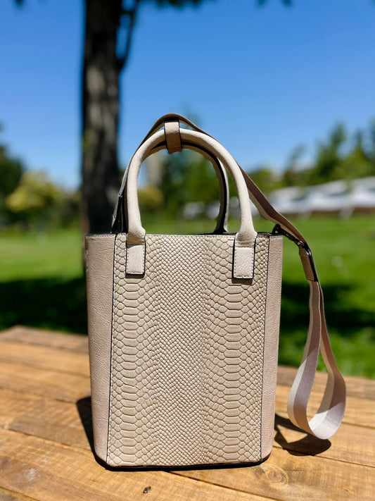 Bolso Matero Beige – Diseño Elegante y Súper Cómodo